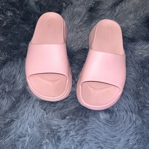 Aldo Women's Blush Slide Sandals - Picture 2 of 5